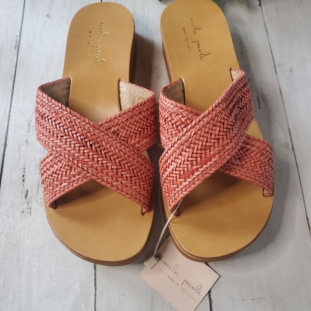 MILA PAOLI coral red slide sandals size 8 NWT - Picture 2 of 6